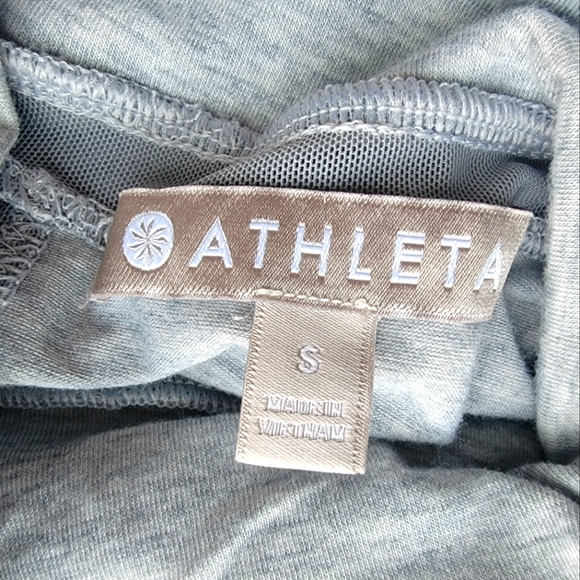 Athleta high neck tank - Picture 4 of 5